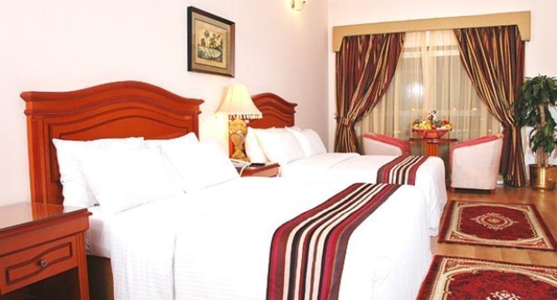 Gulf Gate Hotel Manama Exterior photo