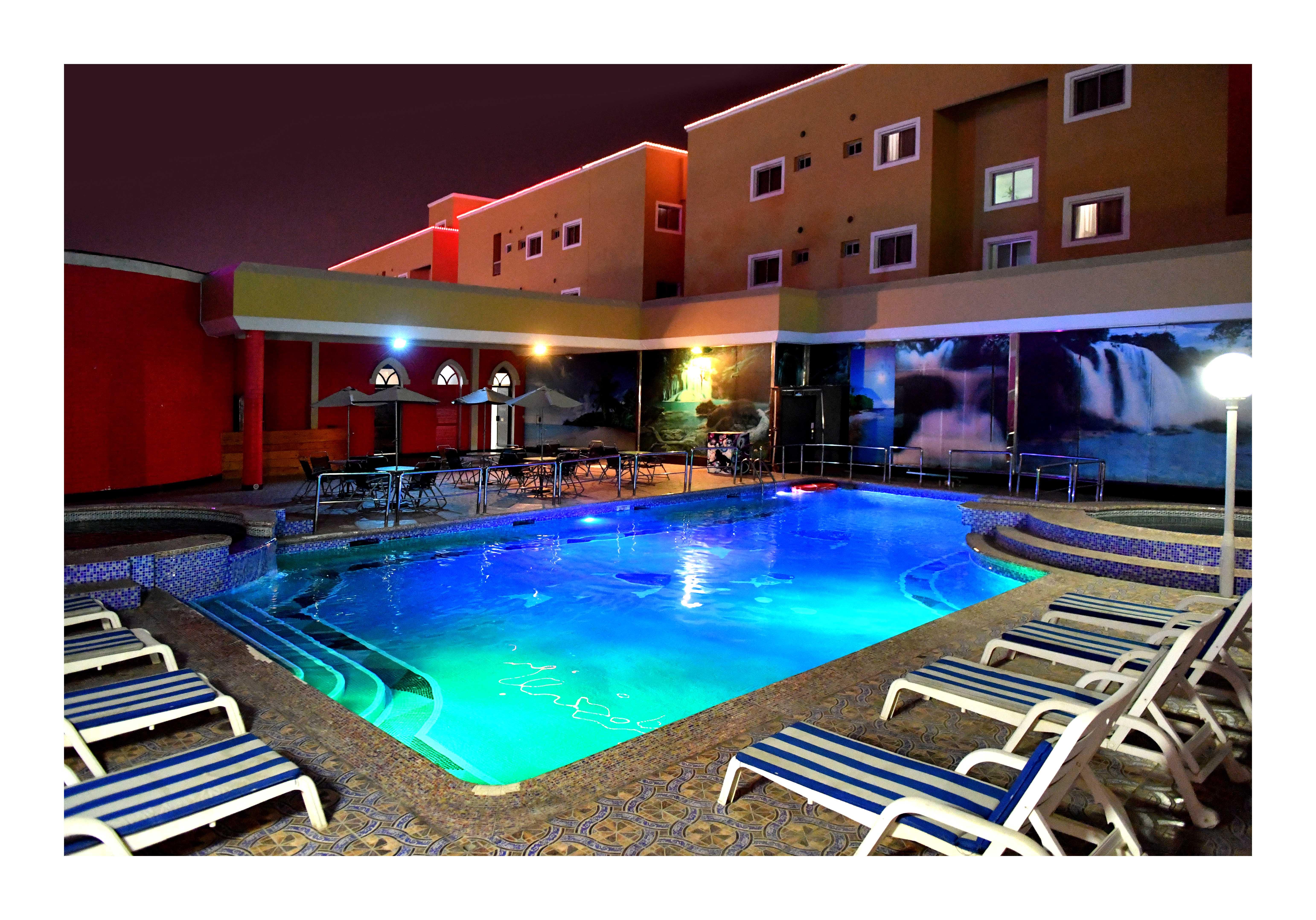 Gulf Gate Hotel Manama Exterior photo