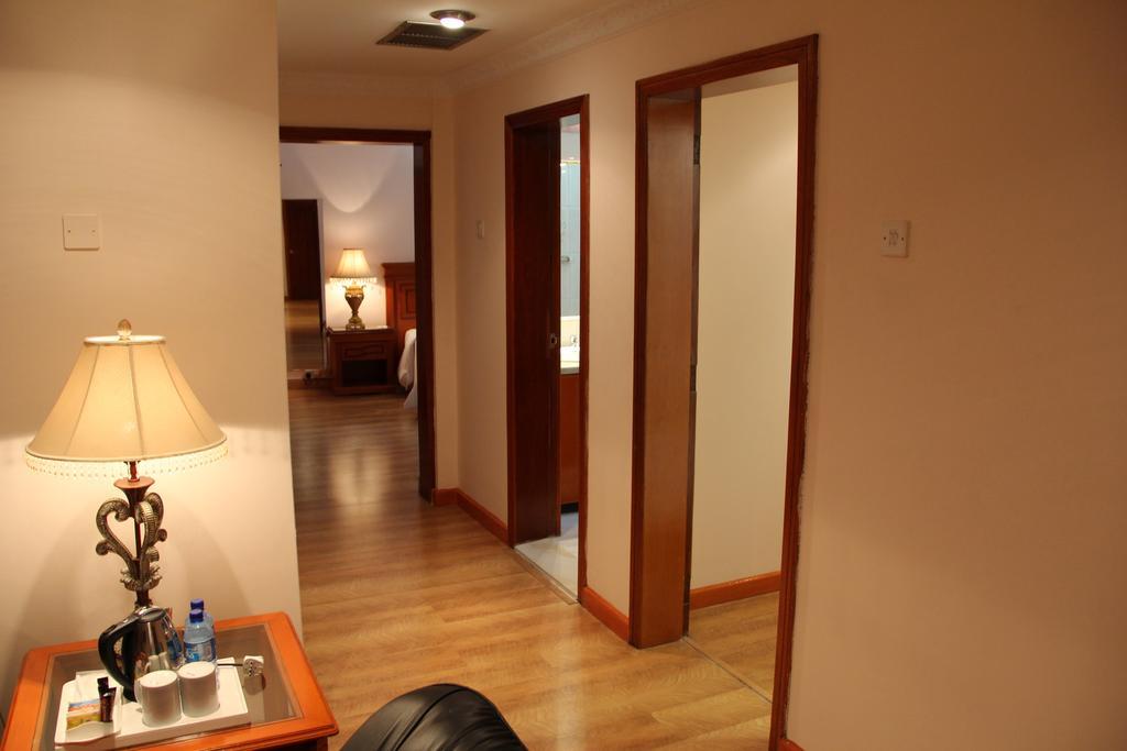 Gulf Gate Hotel Manama Exterior photo